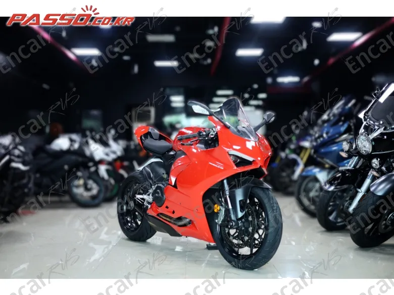 DUCATI PANIGALE V2 - фото 0