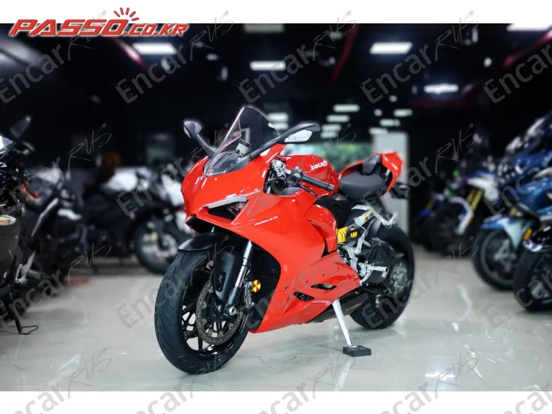 DUCATI PANIGALE V2 - фото 1