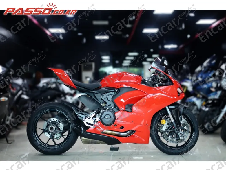 DUCATI PANIGALE V2 - фото 2