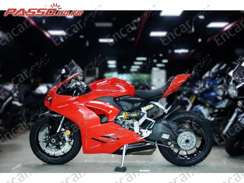 DUCATI PANIGALE V2 - фото 3