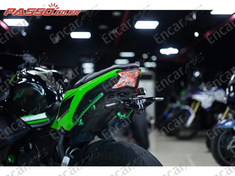Kawasaki Ninja 650 Abs - фото 6