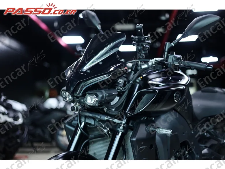 Yamaha Mt 10 - фото 5