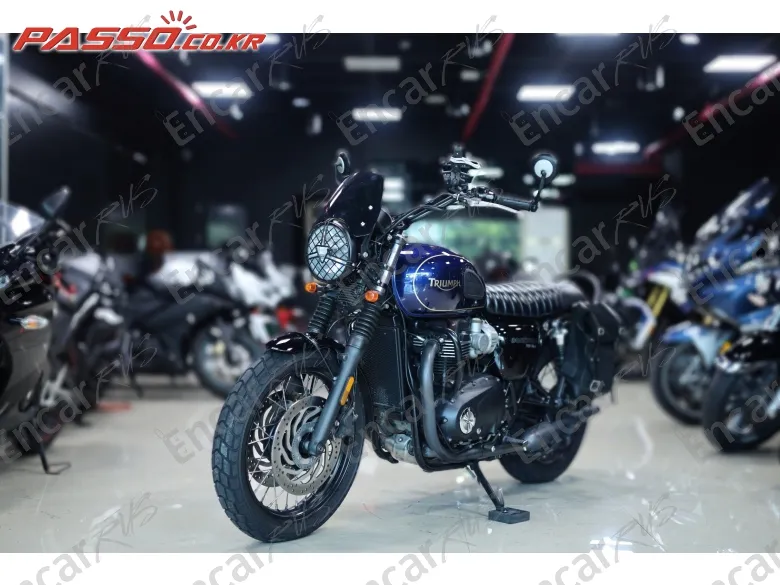 Triumph Bonneville T120 - фото 1