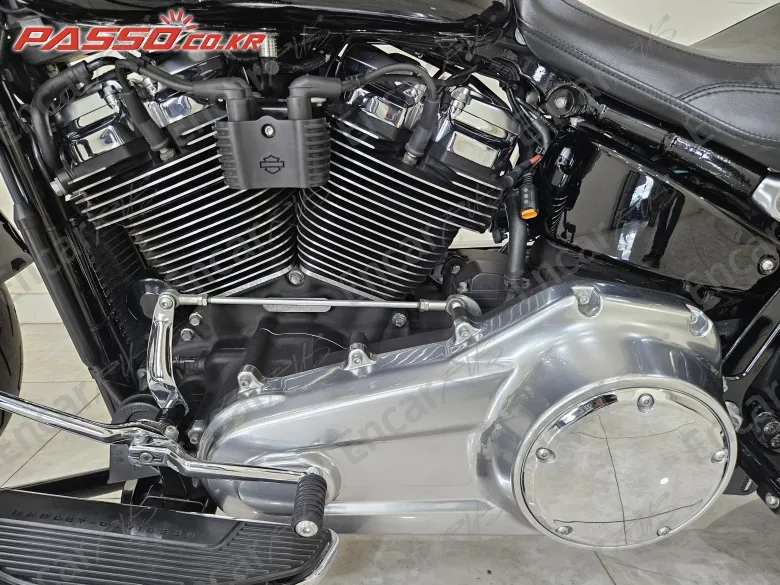 HARLEY-DAVIDSON FAT BOY 107 - фото 4