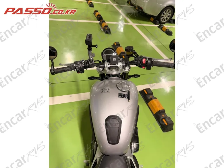 Triumph Speed Twin 1200 - фото 3