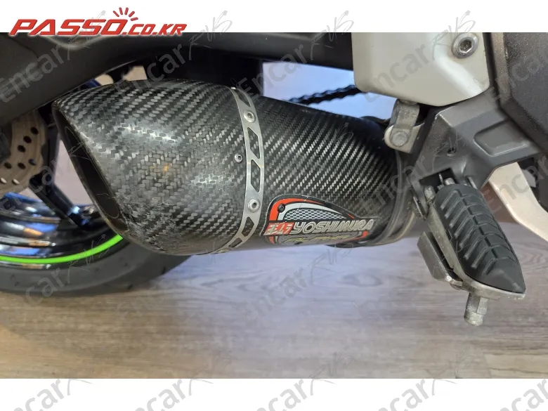 KAWASAKI NINJA 650 - фото 6
