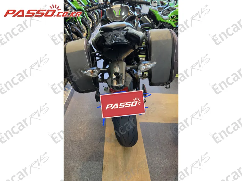 KAWASAKI NINJA 650 - фото 2