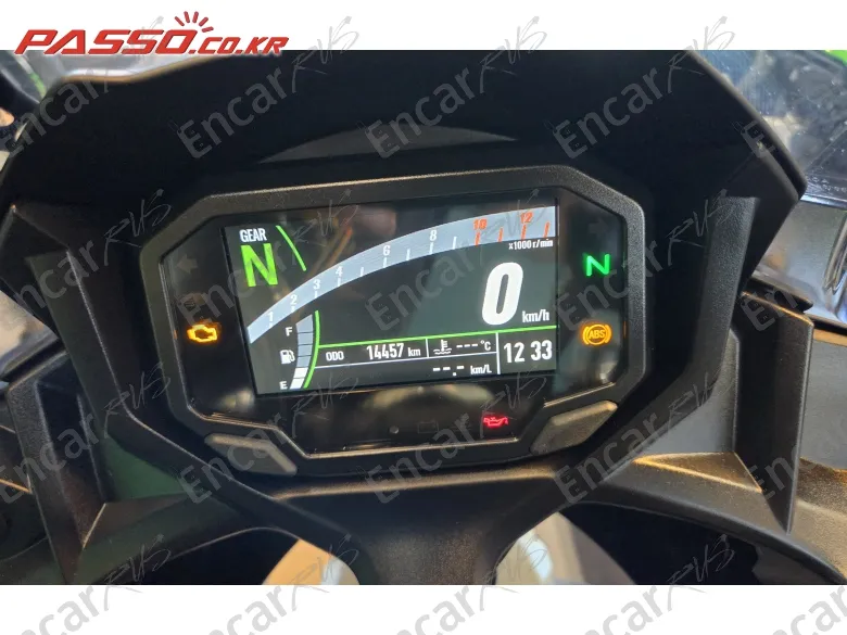 KAWASAKI NINJA 650 - фото 3