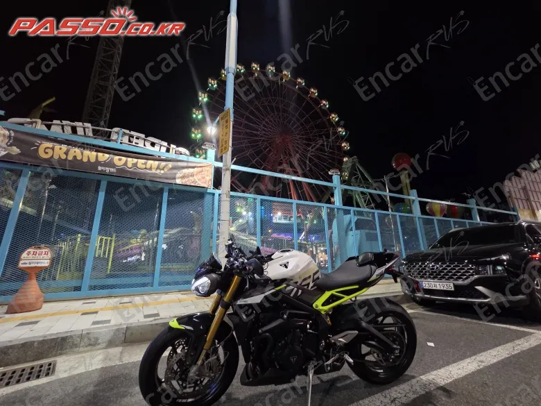 TRIUMPH STREET TRIPLE 765 MOTO2™ EDITION - фото 5