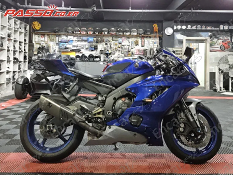 YAMAHA YZF R6 - фото 0