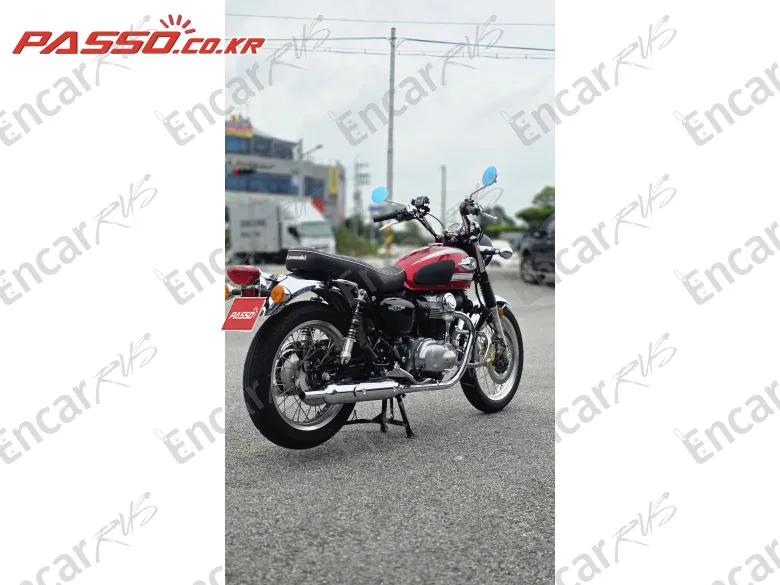 KAWASAKI W 800 - фото 4