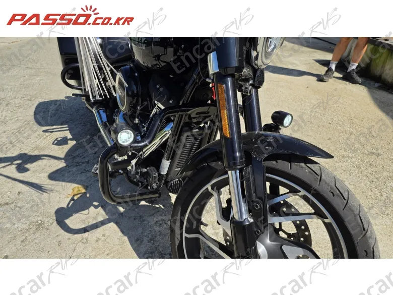 Harley-Davidson Sport Glide - фото 5