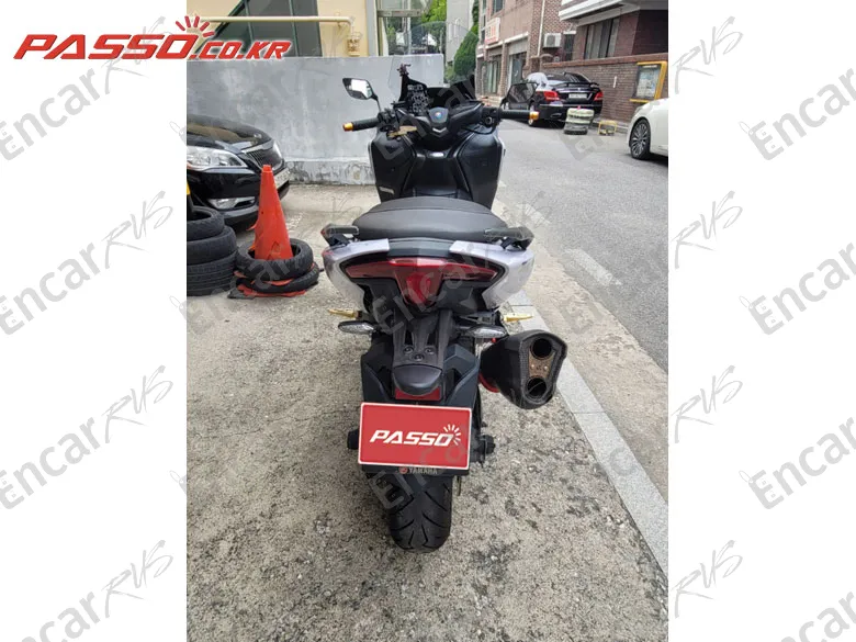 Yamaha T Max 560 - фото 2