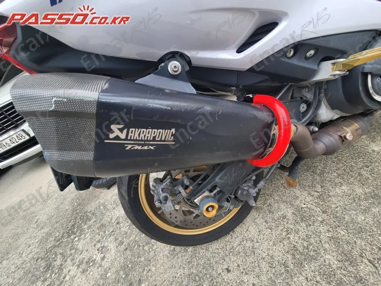 Yamaha T Max 560 - фото 6
