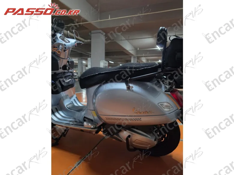 Vespa Gts 300 Super Tech - фото 0