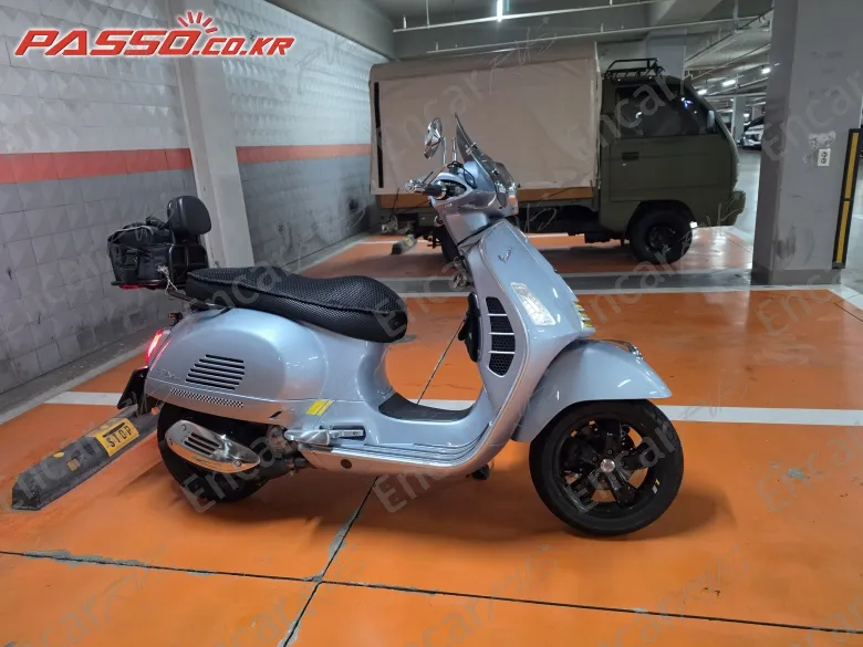 Vespa Gts 300 Super Tech - фото 4