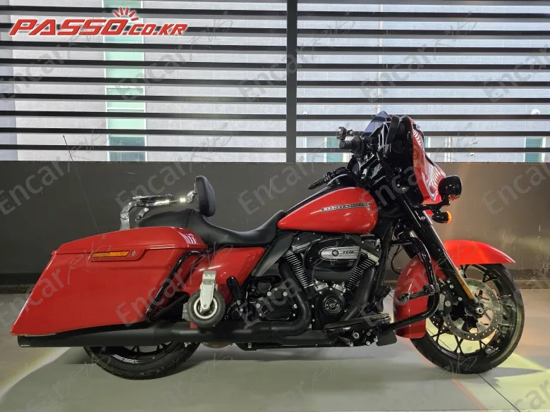Harley-Davidson Flhxs Street Glide Special - фото 0