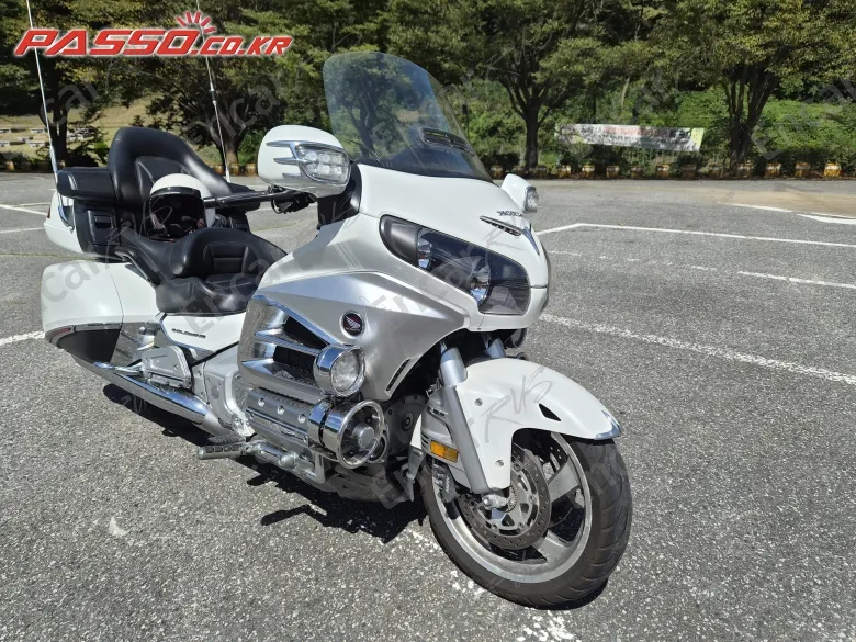 Honda Goldwing 1800 - фото 0