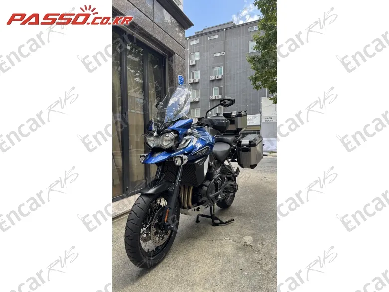 Triumph Tiger 1200 Explorer Xca - фото 1