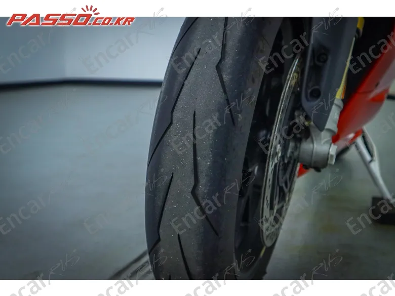 DUCATI PANIGALE V4 S - фото 5
