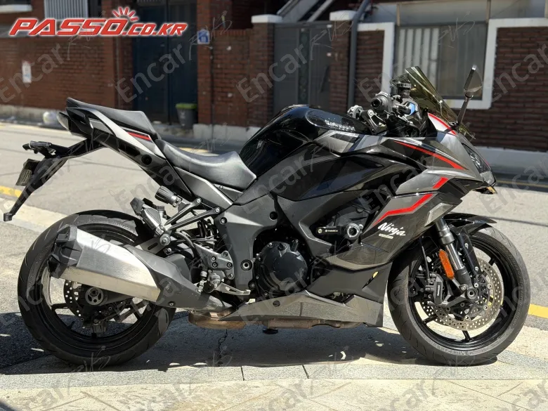 Kawasaki Z 1000 Sx - фото 0
