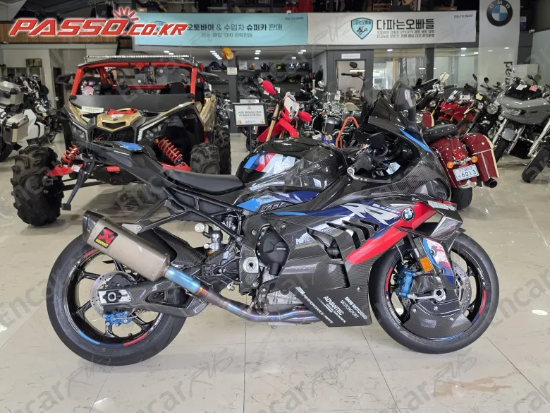 BMW M 1000 RR - фото 0