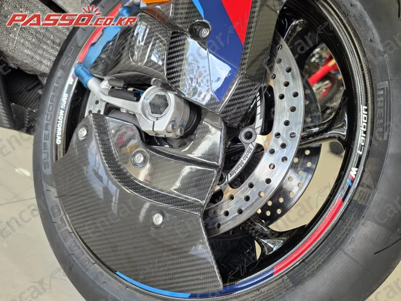 BMW M 1000 RR - фото 5