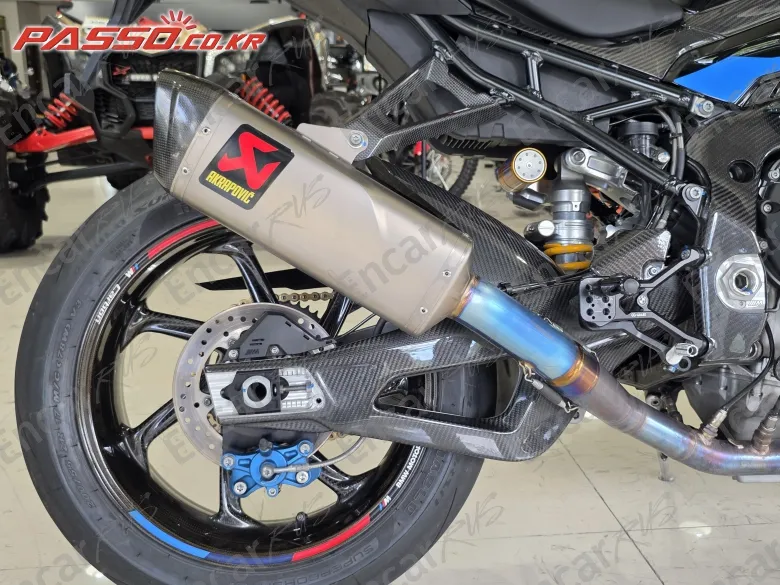 BMW M 1000 RR - фото 6