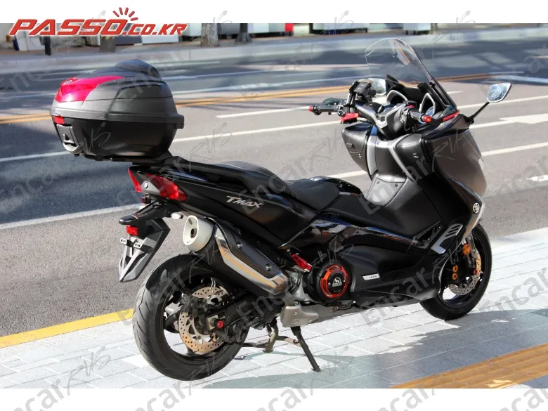 Yamaha T Max Dx - фото 3