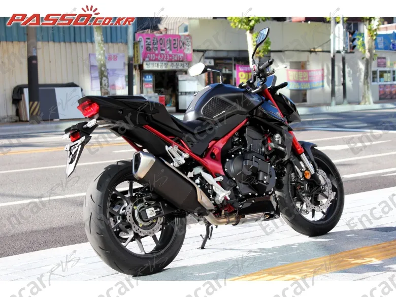 Honda Cb 750 Hornet - фото 3