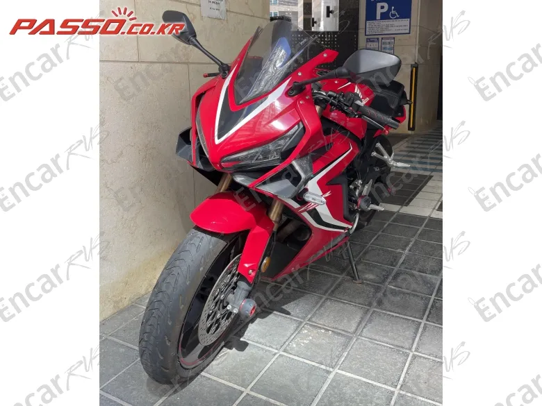 HONDA CBR 650 R ABS - фото 1