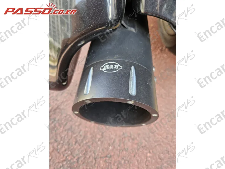 HARLEY-DAVIDSON FLHXS STREET GLIDE SPECIAL - фото 6
