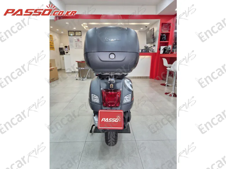 Vespa Gtv 300 Sei Giorni - фото 2