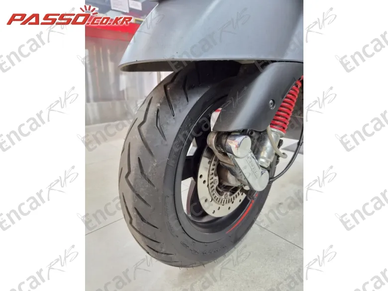 Vespa Gtv 300 Sei Giorni - фото 5