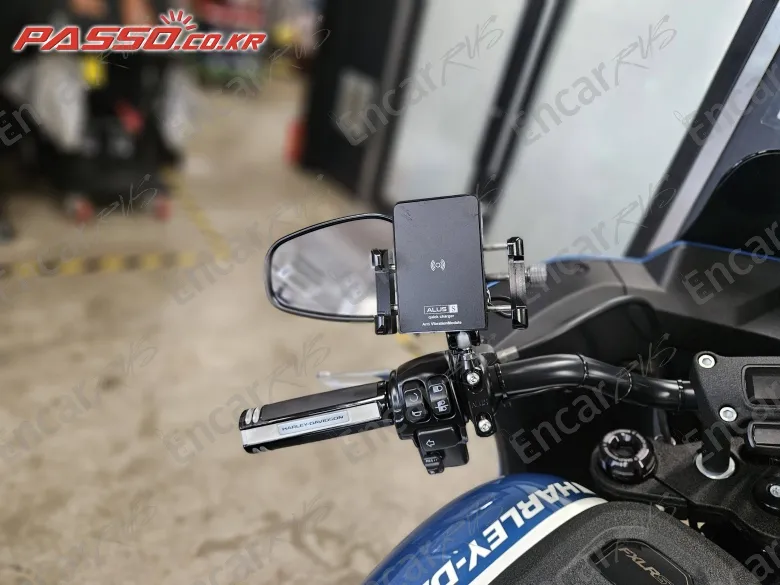 Harley-Davidson Low Rider St - фото 3