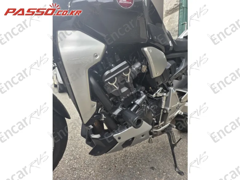 HONDA CB 1000 R - фото 4