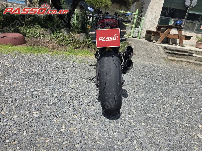 DUCATI MONSTER 937 - фото 2