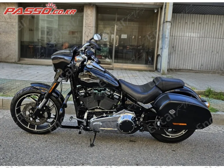 Harley-Davidson Sport Glide - фото 1