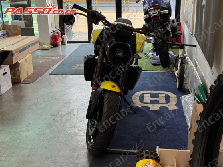 HUSQVARNA VITPILEN 801 - фото 5