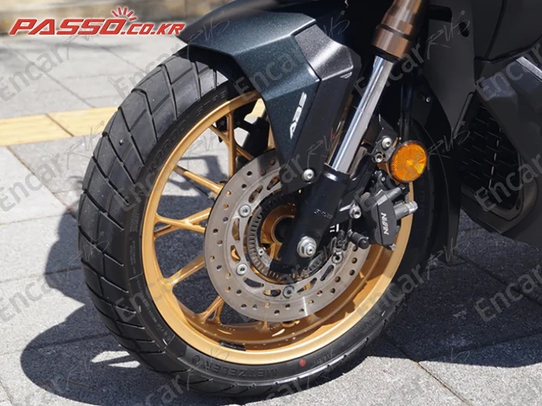 HONDA ADV 350 - фото 5