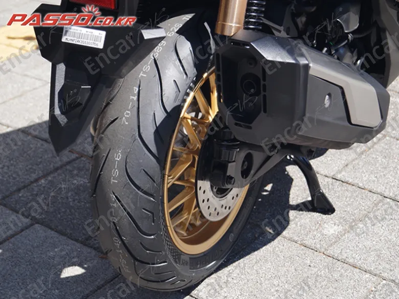 HONDA ADV 350 - фото 6