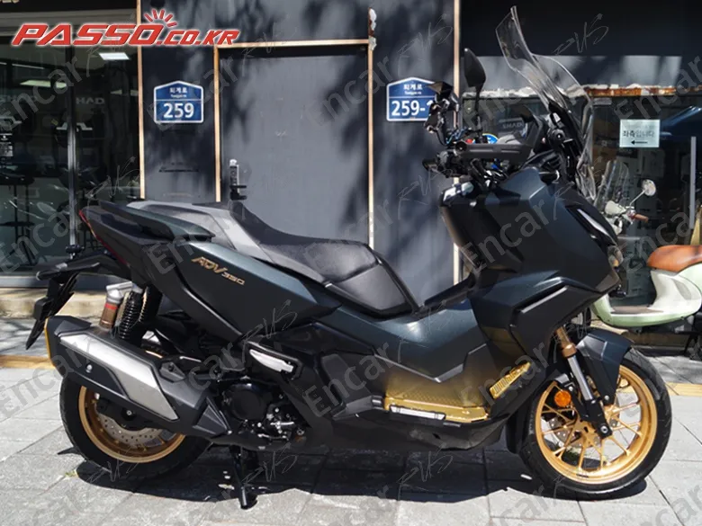 HONDA ADV 350 - фото 0