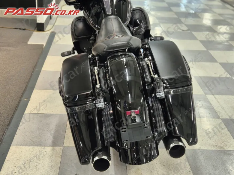 Harley-Davidson Flhxs Street Glide Special - фото 2