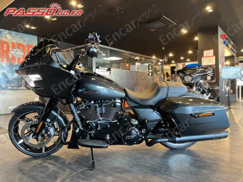 Harley-Davidson Fltr - фото 1