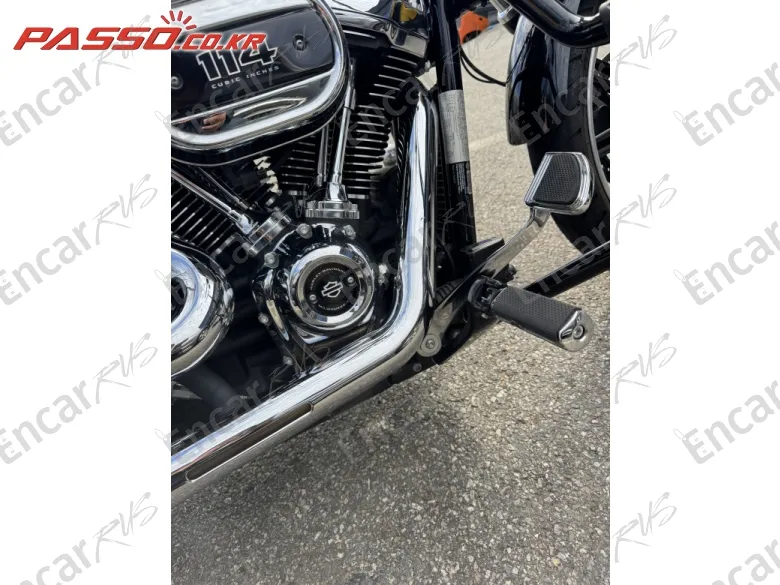 Harley-Davidson Breakout 114 - фото 4