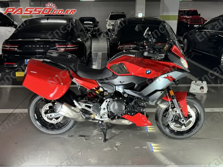 BMW F 900 XR - фото 0