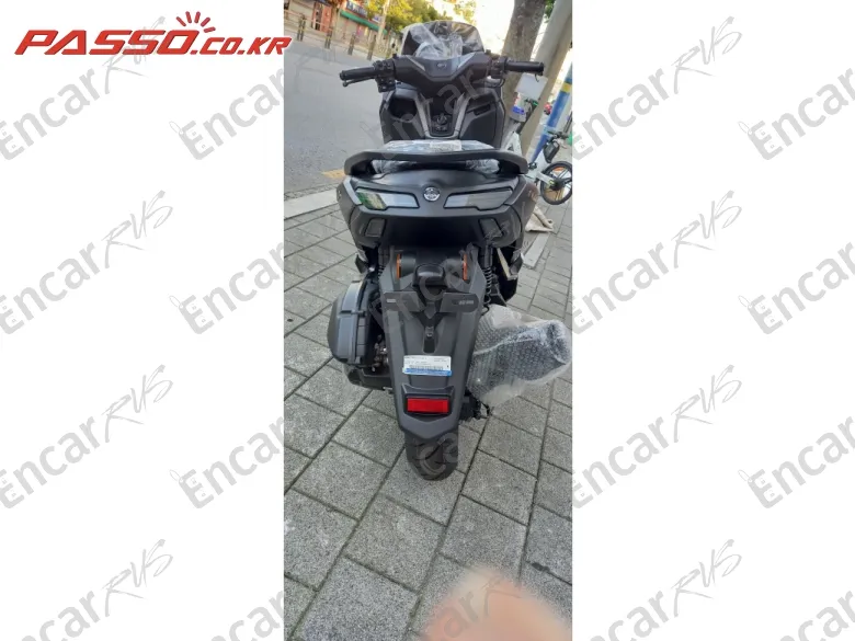 YAMAHA N MAX 155 - фото 2