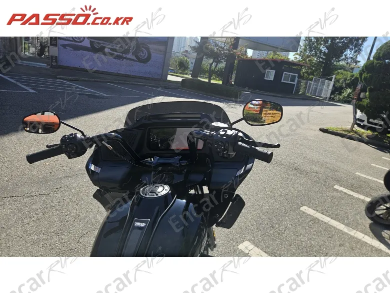 Harley-Davidson Fltr - фото 3