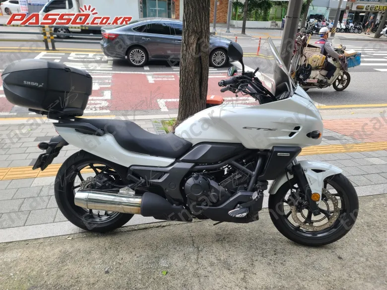 Honda Ctx 700 - фото 0