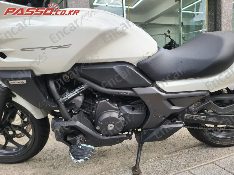 Honda Ctx 700 - фото 4